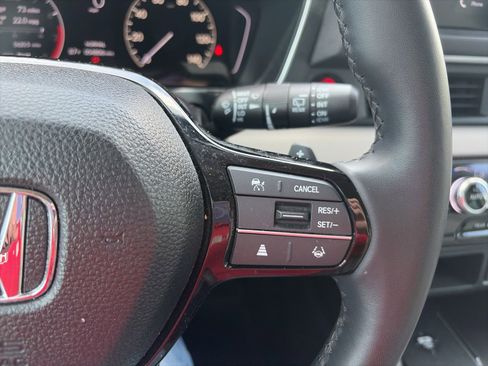 Used 2023 Honda Pilot EX-L image 15