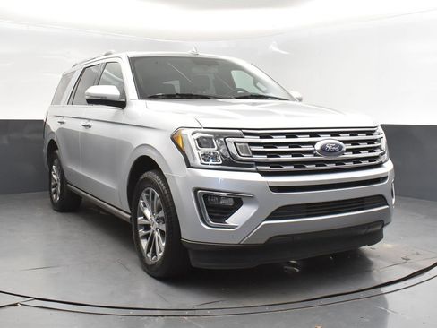 Used 2018 Ford Expedition Limited image 9