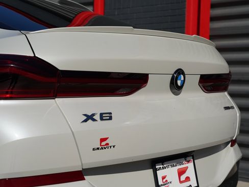 Used 2021 BMW X6 sDrive40i w/ M Sport Package image 7