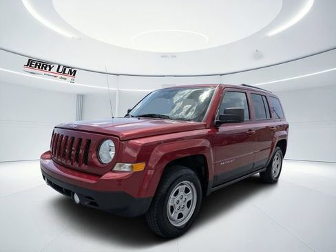 Used 2015 Jeep Patriot Sport w/ Power Value Group AWD/4WD image 7