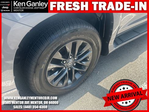 Used 2022 Lexus GX 460 Premium w/ Premium Package AWD/4WD image 11