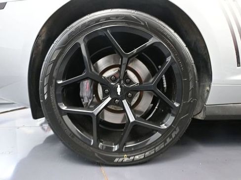 Used 2010 Chevrolet Camaro SS w/ RS Package RWD image 22