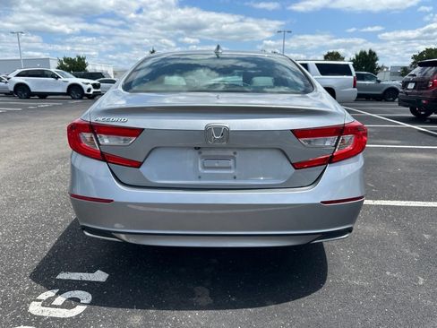 Used 2019 Honda Accord LX image 8