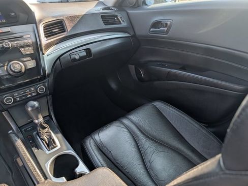 Used 2020 Acura ILX FWD image 38
