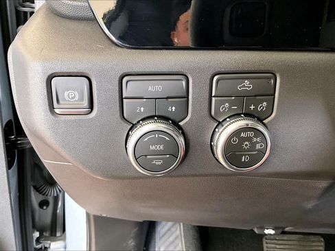 Used 2026 GMC Sierra 1500 Elevation AWD/4WD image 33