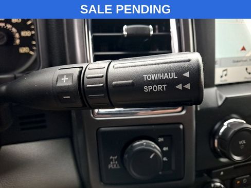 Used 2017 Ford F150 XLT w/ Equipment Group 302A Luxury AWD/4WD image 15
