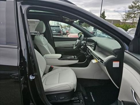 New 2026 Hyundai Tucson Limited AWD/4WD image 11