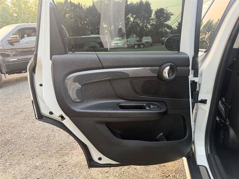 Used 2019 MINI Cooper Countryman S FWD image 11