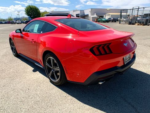 New 2025 Ford Mustang Coupe image 6