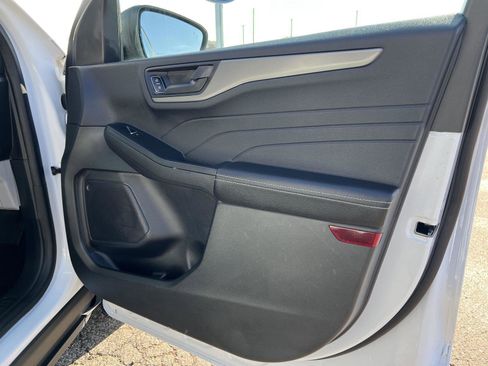 Used 2023 Ford Escape Active image 13