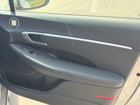 New 2026 Hyundai Sonata SEL FWD image 15