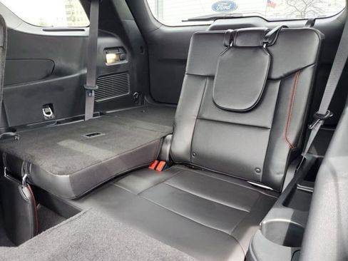 Used 2024 Ford Explorer ST-Line w/ Class IV Trailer Tow Package image 30