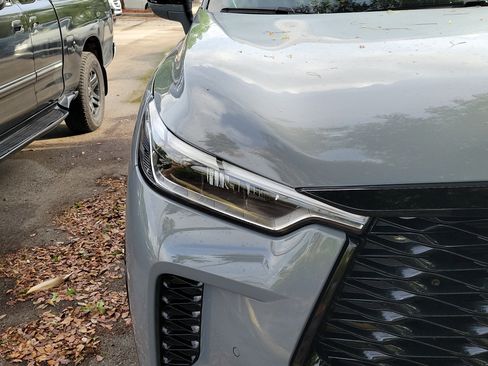 Used 2025 INFINITI QX60 Luxe w/ Black Edition FWD image 7