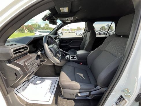 Used 2025 Toyota 4Runner SR5 image 11