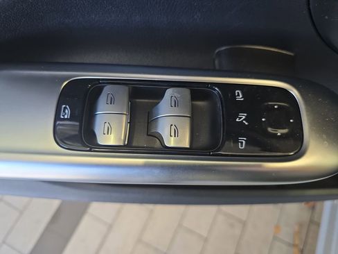 New 2026 Mercedes-Benz C 300 Sedan image 28