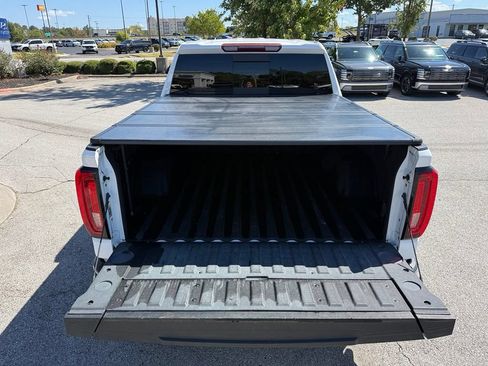 Used 2020 GMC Sierra 1500 SLT w/ SLT Premium Plus Package AWD/4WD image 7