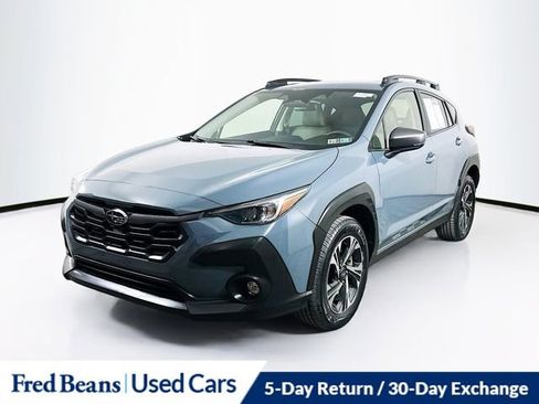 Used 2024 Subaru Crosstrek 2.0i Premium image 3
