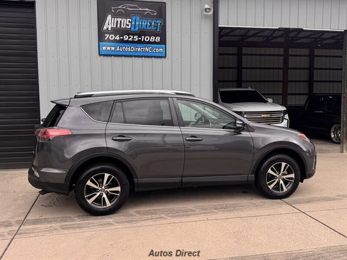 Used 2016 Toyota RAV4 XLE FWD image 12