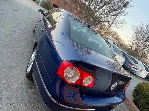 Used 2009 Volkswagen Passat Komfort image 5