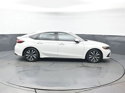 Certified 2022 Honda Civic EX-L image 9