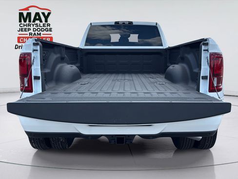 New 2026 RAM 3500 Big Horn AWD/4WD image 12