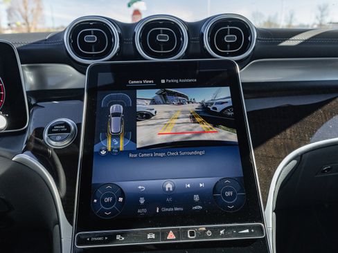 New 2026 Mercedes-Benz GLC 300 4MATIC image 31