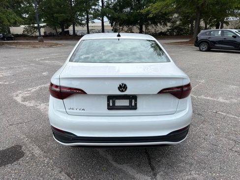 Used 2024 Volkswagen Jetta S FWD image 4