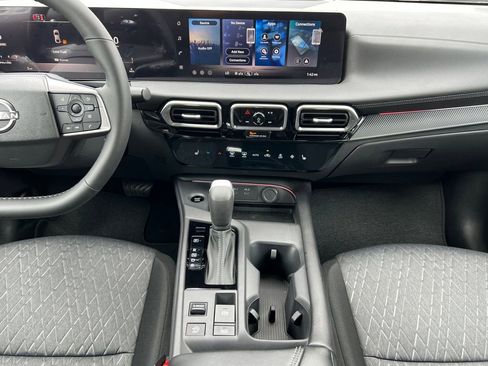 New 2026 Nissan Sentra SV FWD image 3