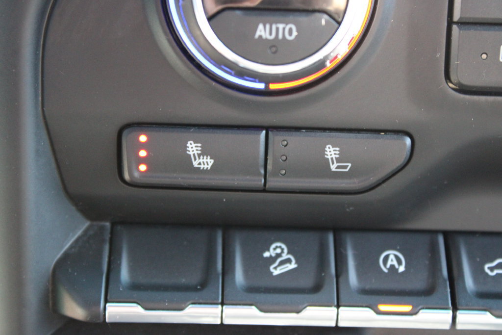 Used 2020 Chevrolet Silverado 1500 RST AWD/4WD image 48
