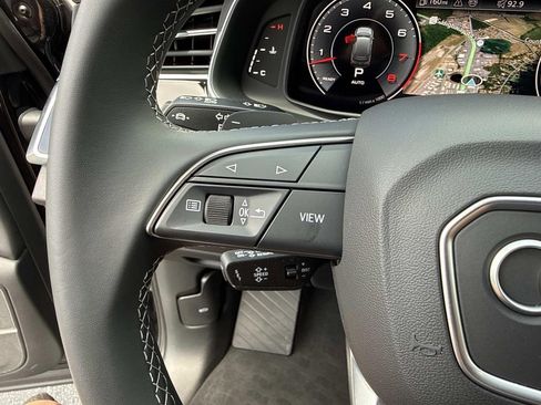 Used 2025 Audi Q7 3.0T Premium Plus AWD/4WD image 30