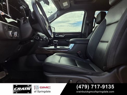 Used 2024 GMC Sierra 1500 Elevation w/ Elevation Premium Package AWD/4WD image 11