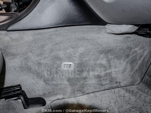 Used 1999 Chevrolet Corvette Convertible w/ Memory Pkg RWD image 77