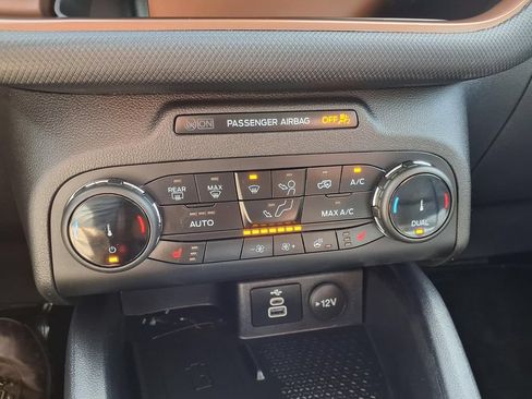 Used 2024 Ford Bronco Sport Outer Banks w/ Tech Package AWD/4WD image 13