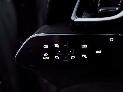 Used 2024 Ferrari Roma image 54