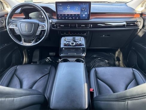 Used 2022 Lincoln Nautilus Reserve w/ Equipment Group 201A image 16