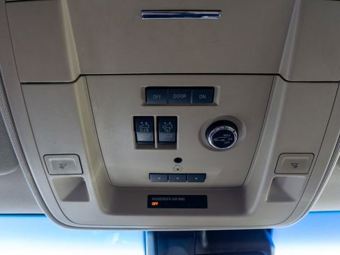 Used 2020 Chevrolet Tahoe LT image 30