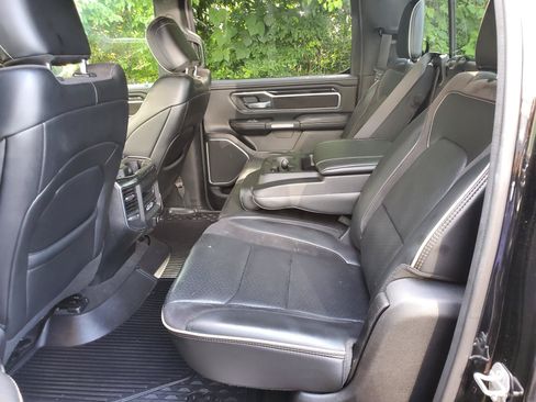 Used 2019 RAM 1500 Laramie AWD/4WD image 52