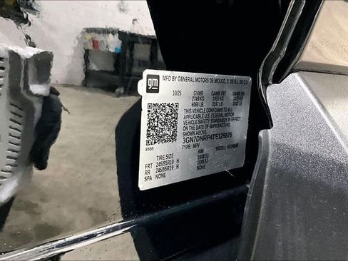 New 2026 Chevrolet Equinox EV LT FWD image 13