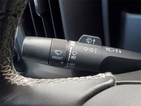 Used 2018 Chevrolet Silverado 1500 LT image 15