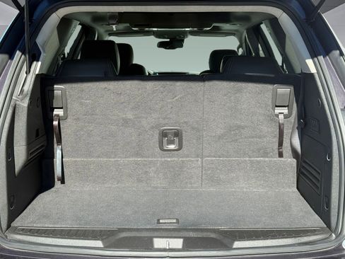 Used 2015 GMC Acadia Denali image 30