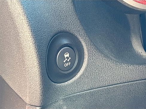 Used 2020 Nissan 370Z Base image 10