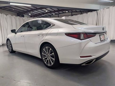 Used 2020 Lexus ES 350 w/ Premium Package FWD image 4