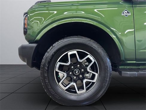 Used 2022 Ford Bronco Outer Banks image 22