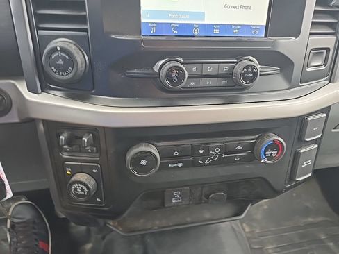 Used 2023 Ford F150 XLT w/ Trailer Tow Package AWD/4WD image 20