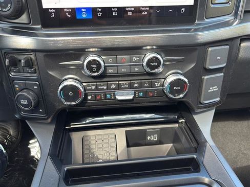 New 2026 Ford F250 Lariat image 23