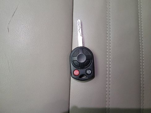 Used 2018 Ford Escape SEL FWD image 32