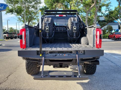 Used 2024 Ford F250 Lariat w/ Lariat Ultimate Package image 10