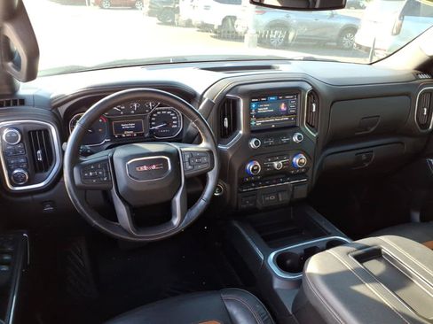 Used 2021 GMC Sierra 1500 AT4 AWD/4WD image 5