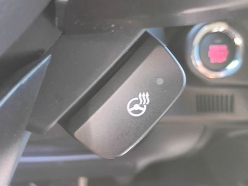 New 2026 Subaru Crosstrek 2.5i Limited w/ Crosstrek Mirror Package image 30