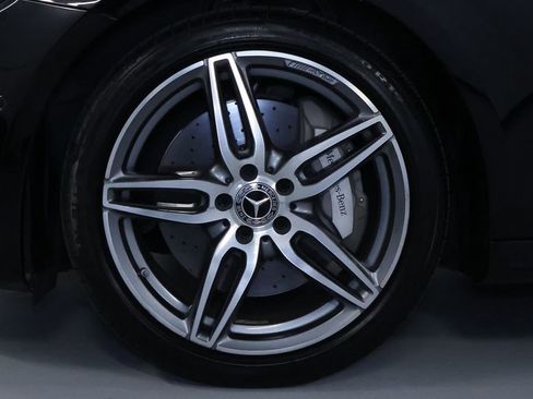 Used 2020 Mercedes-Benz E 350 4MATIC Sedan w/ Parking Assistance Package image 38